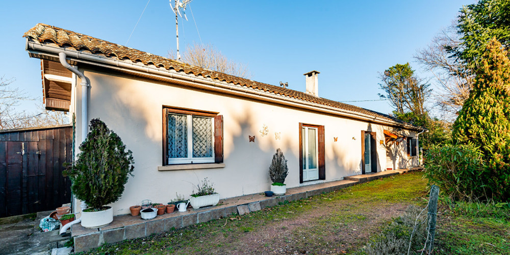maison à ST CIERS SUR GIRONDE (33820)